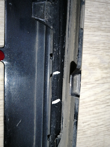 Фотография детали AA045038; Бампер передний; под паркт.; без омыват. (3G0807221) для Volkswagen Passat/БУ; Оригинал; Р1, Мелкий дефект; . Фото номер 21