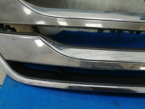 Фотография детали AA030379; Решетка радиатора (86351-2W050) для Hyundai Santa Fe III (2012 - 2015)/БУ; Оригинал; Р2, Удовлетворительное; . Фото номер 11