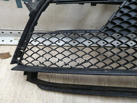 Фотография детали AA046139; Решетка переднего бампера, AMG; под паркт. (A1668855022) для Mercedes-Benz GL-klasse II (X166) (2012-2016)/БУ; Оригинал; Р1, Мелкий дефект; . Фото номер 6