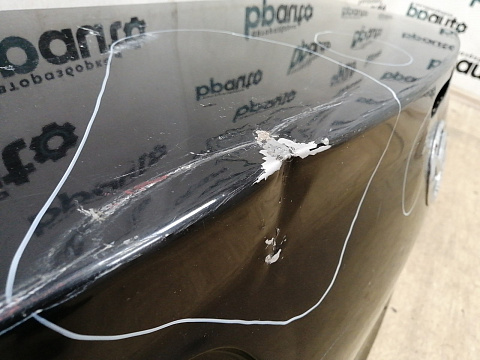 Фотография детали AA037978; Крышка багажника (BNYV-5261X) для Mazda 3 BK/БУ; Оригинал; Р2, Удовлетворительное; . Фото номер 11