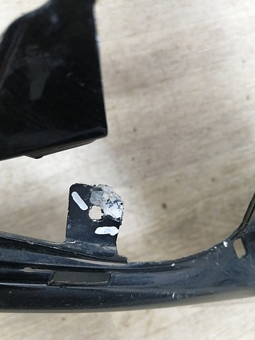 Фотография детали AA045324; Бампер передний; под паркт.; без омыват. (22787147) для Opel Insignia/БУ; Оригинал; Р1, Мелкий дефект; . Фото номер 15