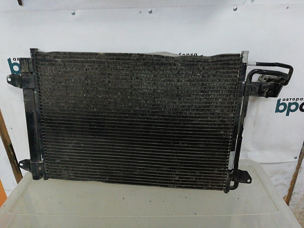 AA023263; Радиатор кондиционера (1K0 820 411 R)/БУ; Оригинал; Р2, Удовлетворительное; 
