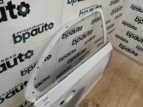 Фотография детали AA039795; Дверь задняя правая (60U 833 312) для Skoda Rapid/БУ; Оригинал; Р2, Удовлетворительное; . Фото номер 2