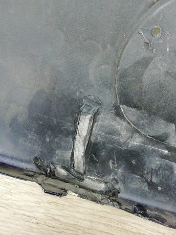 Фотография детали AA002586; Бампер передний; без паркт.; под омыват. (NP32-50031) для Mazda MX-5 III (NC) рест. (2008-2015)/БУ; Оригинал; Р1, Мелкий дефект; . Фото номер 23