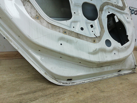 Фотография детали AA009511; Дверь задняя левая (13274122) для Opel Insignia/БУ; Оригинал; Р0, Хорошее; (GAZ, 40R) Белый. Фото номер 11