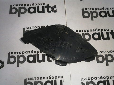 Фотография детали AA045313; Заглушка букс. крюка переднего бампера (A2128850526) для Mercedes-Benz E-klasse W212 S212/БУ; Оригинал; Р0, Хорошее; . Фото номер 4