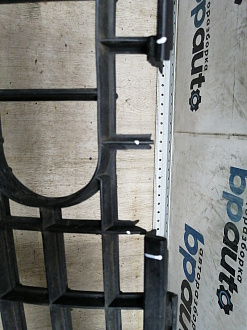 AA045534; Бампер передний; под паркт.; под омыват. (4L0 807 437 H) для Audi Q7 I рест. (2010-2015)/БУ; Оригинал; Р1, Мелкий дефект; 