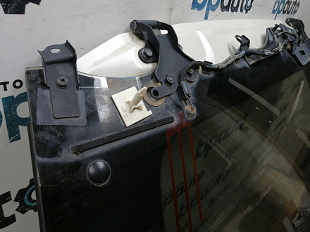 AA045271; Крышка багажника (67005-60F50) для Lexus GX460/БУ; Оригинал; Р1, Мелкий дефект; 