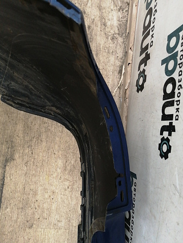 Фотография детали AA038477; Бампер задний; под паркт. (60U 807 421 B) для Skoda Rapid/БУ; Оригинал; Р1, Мелкий дефект; . Фото номер 12