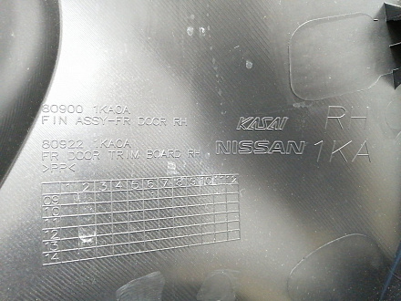 AA016222; Обшивка передней правой двери (80900-1KA0A) для Nissan Juke/БУ; Оригинал; Р0, Хорошее; 