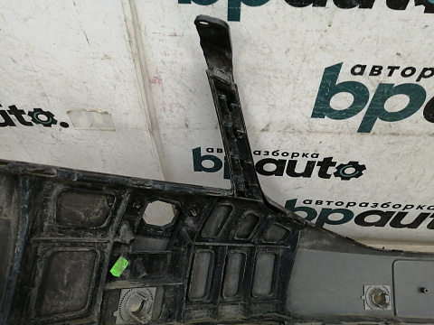 Фотография детали AA032827; Бампер передний; под паркт.; под омыват. (5E0 807 221 N) для Skoda Octavia/БУ; Оригинал; Р1, Мелкий дефект; . Фото номер 17