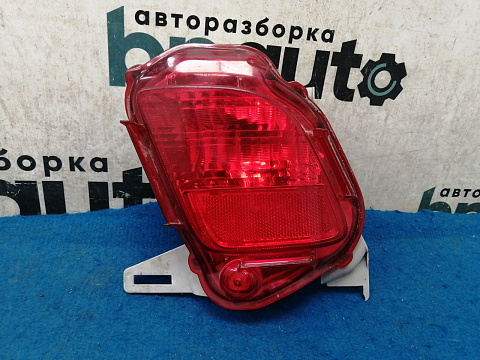 Фотография детали AA034803; ПТФ заднего бампера правая (81480-0E020) для Toyota Highlander/БУ; Оригинал; Р2, Удовлетворительное; . Фото номер 1