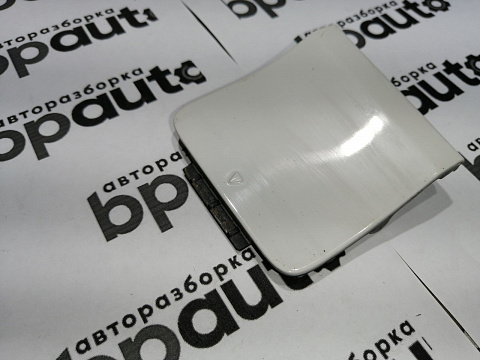 Фотография детали AA045222; Заглушка буксир. крюка заднего бампера левая, М-пакет (51128048133) для BMW Х3 II (F25) (2010-2014)/БУ; Оригинал; Р0, Хорошее; . Фото номер 2