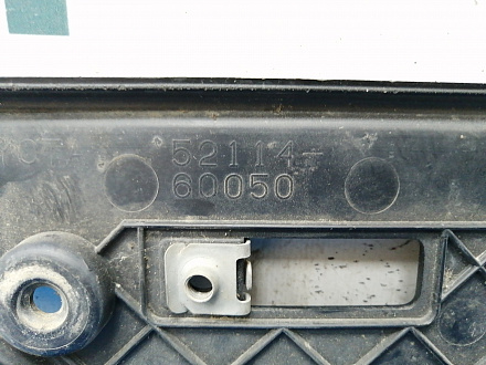 AA016807; Площадка под номер (52114-60050) для Toyota Land Cruiser 200 (2008 — 2012)/БУ; Оригинал; Р0, Хорошее; 