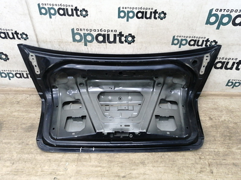Фотография детали AA027653; Крышка багажника, алюминий для Volvo S60/БУ; Оригинал; Р1, Мелкий дефект; . Фото номер 6