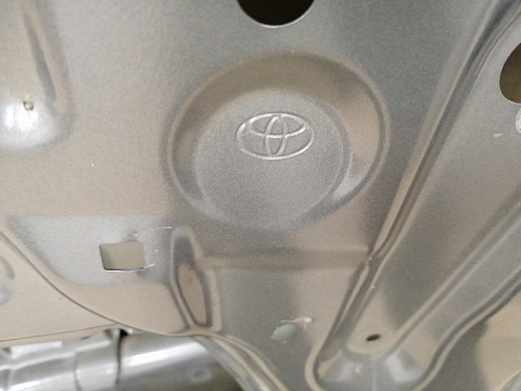 Фотография детали AA038819; Дверь передняя левая (67002-05070) для Toyota Avensis/БУ; Оригинал; Р3, Под восстановление; . Фото номер 23