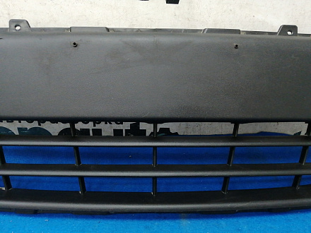 AA028847; Решетка переднего бампера (86561-1J000) для Hyundai I 20 (2009-2012)/БУ; Оригинал; Р1, Мелкий дефект; 