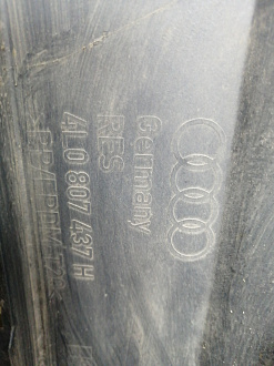 AA045530; Бампер передний; под паркт.; под омыват. (4L0 807 437 H) для Audi Q7 I рест. (2010-2015)/БУ; Оригинал; Р1, Мелкий дефект; 