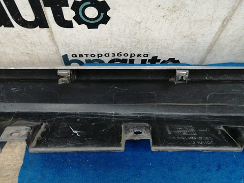 Фотография детали AA035204; Накладка порога правая (76850-KA10C) для Nissan Teana 32/БУ; Оригинал; Р1, Мелкий дефект; . Фото номер 8