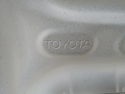Фотография детали AA011500; Крышка багажника (64401-02F30) для Toyota Corolla 210 (2019-н.в.)/БУ; Оригинал; Р1, Мелкий дефект; . Фото номер 15