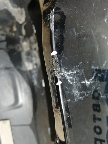 Фотография детали AA045924; Бампер передний; под паркт.; под омыват. (52119-60J00) для Toyota Land Cruiser 200 рест. (2012 — 2015)/БУ; Оригинал; Р1, Мелкий дефект; . Фото номер 14