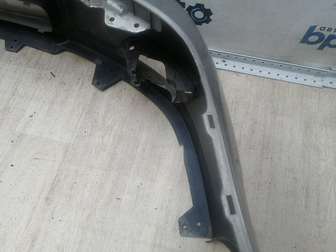 Фотография детали AA046195; Бампер передний; без паркт.; без омыват. (52119-05170) для Toyota Avensis/БУ; Оригинал; Р1, Мелкий дефект; . Фото номер 9