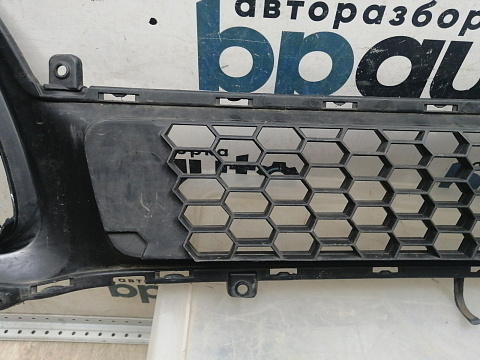 Фотография детали AA044973; Решетка переднего бампера (86569-1Y300) для Kia Picanto II 3D (2011-2015)/БУ; Оригинал; Р1, Мелкий дефект; . Фото номер 9