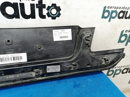 AA021487; Накладка крышки багажника под номер (51497186530) для BMW 7 серия F01 F02/БУ; Оригинал; Р0, Хорошее; 