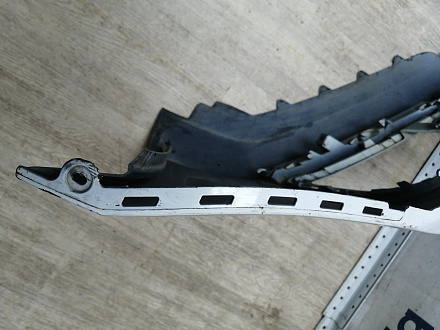 AA045690; Бампер передний; под паркт.; под омыват. (5СU807221A) для Volkswagen Jetta VI рест. (2015-2018)/БУ; Оригинал; Р1, Мелкий дефект; 