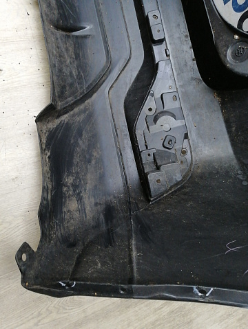 Фотография детали AA044978; Бампер задний; без паркт. (6410D498ZZ) для Mitsubishi ASX I рест.2 (2016- 2019)/БУ; Оригинал; Р1, Мелкий дефект; . Фото номер 18