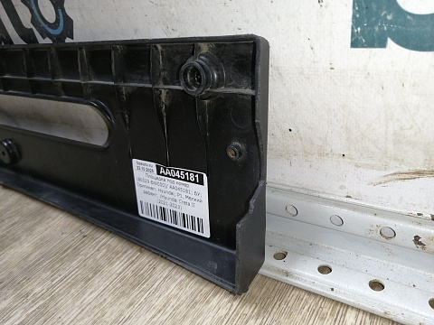 Фотография детали AA045181; Площадка под номер (86529-BW000) для Hyundai Creta II (2021-2023)/БУ; Оригинал; Р1, Мелкий дефект; . Фото номер 12