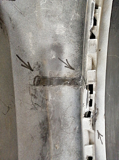 AA041648; Бампер передний; без паркт.; без омыват. (95122388) для Opel Mokka (2012 - 2015)/БУ; Оригинал; Р1, Мелкий дефект; 