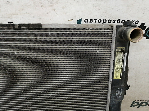 Фотография детали AA031909; Радиатор охлаждения, 400H (16041-20351) для Lexus RX II (2004 — 2008)/БУ; Оригинал; Р1, Мелкий дефект; . Фото номер 4