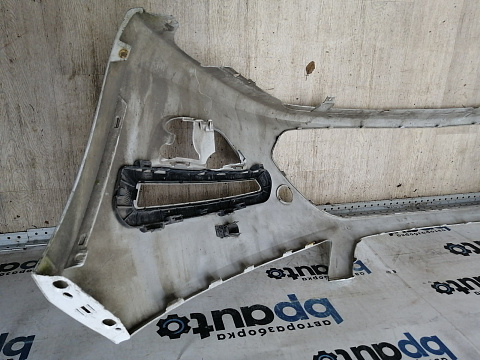 Фотография детали AA046124; Бампер передний; под паркт.; без омыват. (BS71-17757-A) для Ford Mondeo/БУ; Оригинал; Р1, Мелкий дефект; . Фото номер 17