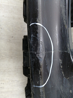 AA045518; Бампер передний; под паркт.; под омыват. (4L0 807 437 H) для Audi Q7 I рест. (2010-2015)/БУ; Оригинал; Р1, Мелкий дефект; 