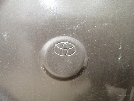 AA035485; Дверь передняя правая (67001-42150) для Toyota Rav4/БУ; Оригинал; Р1, Мелкий дефект; 
