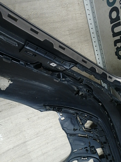 AA046013; Бампер задний; под паркт. (J8A2-17A958-AB) для Land Rover Range Rover Velar L560 (2017 - 2023)/БУ; Оригинал; Р1, Мелкий дефект; 