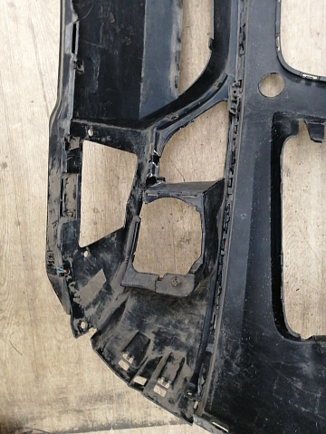 Фотография детали AA038489; Бампер передний; без паркт.; под омыват. (7P6807221B) для Volkswagen Touareg II (2010-2014)/БУ; Оригинал; Р1, Мелкий дефект; . Фото номер 14