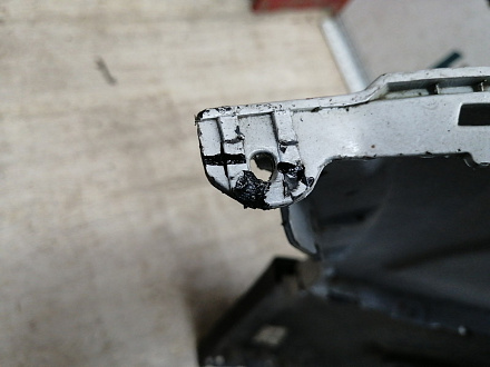 AA045560; Бампер передний; под паркт.; под омыват. (95122388) для Opel Mokka (2012 - 2015)/БУ; Оригинал; Р1, Мелкий дефект; 