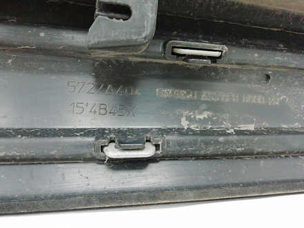 AA008973; Накладка передней правой двери (5727A404) для Mitsubishi Outlander/БУ; Оригинал; Р1, Мелкий дефект; 