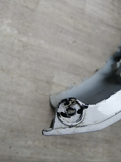 BA000246; Бампер передний; без паркт.; под омыват. (5M0807221N) для Volkswagen Golf Plus II (2009-2014)/БУ; Оригинал; Р2, Удовлетворительное; 