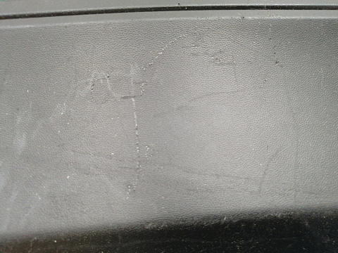 Фотография детали AA034452; Юбка заднего бампера (5C6807521A) для Volkswagen Jetta VI (2010- 2014)/БУ; Оригинал; Р1, Мелкий дефект; . Фото номер 8