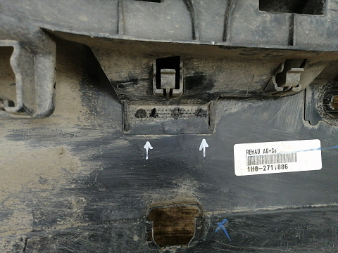 Фотография детали AA028727; Бампер задний; под паркт. (8V5807511F) для Audi A3 III (8V) рест. 1 Sedan (2016-н.в.)/БУ; Оригинал; Р2, Удовлетворительное; . Фото номер 19