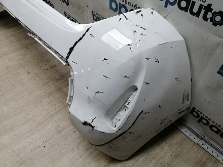 AA044958; Бампер задний; без паркт. (52159-02840) для Toyota Auris II (2013 — 2015)/БУ; Оригинал; Р2, Удовлетворительное; 