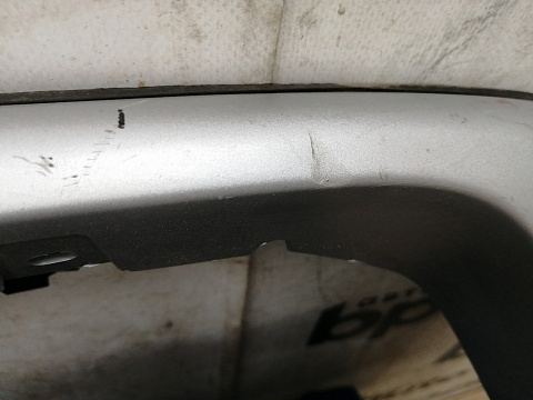 Фотография детали AA036486; Накладка переднего бампера (7711423553) для Renault Koleos I (2008-2011)/БУ; Оригинал; Р1, Мелкий дефект; . Фото номер 5