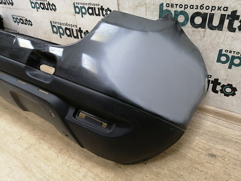 Фотография детали AA033742; Бампер задний; без паркт. (850225291R) для Renault Duster I (2011-2015)/БУ; Оригинал; Р1, Мелкий дефект; . Фото номер 2
