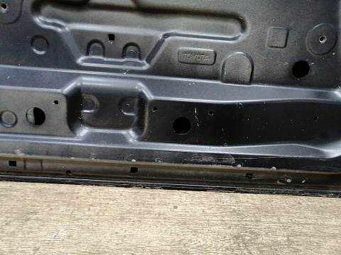 Фотография детали AA029271; Дверь задняя правая (67003-58070) для Toyota Alphard II (2010 — 2014)/БУ; Оригинал; Р2, Удовлетворительное; . Фото номер 21