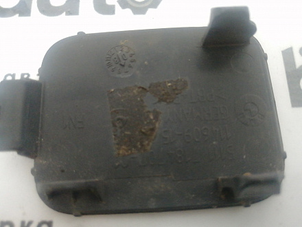 AA045962; Заглушка буксир.крюка переднего бампера (51117184707) для BMW 5 серия Е60 Е61/БУ; Оригинал; Р0, Хорошее; 