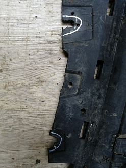 AA045527; Бампер передний нижняя часть; под паркт. (95122393) для Opel Mokka (2012 - 2015)/БУ; Оригинал; Р1, Мелкий дефект; 