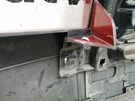 AA018074; Бампер передний; без паркт.; под омыват. (6H5217D957) для Land Rover Freelander II (2006 - 2010)/БУ; Оригинал; Р1, Мелкий дефект; 